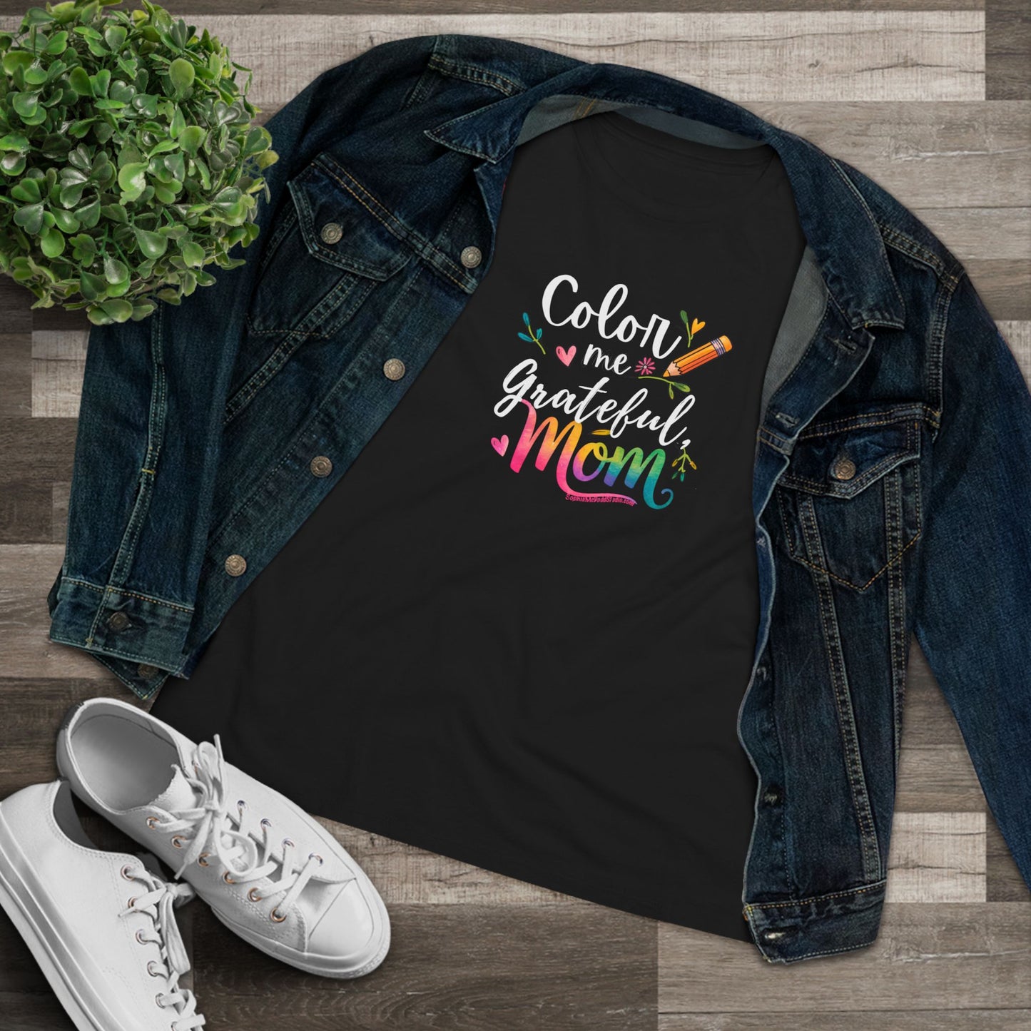 Grateful Mom Cotton Tee - Perfect Gift for Mother's Day & Everyday Wear