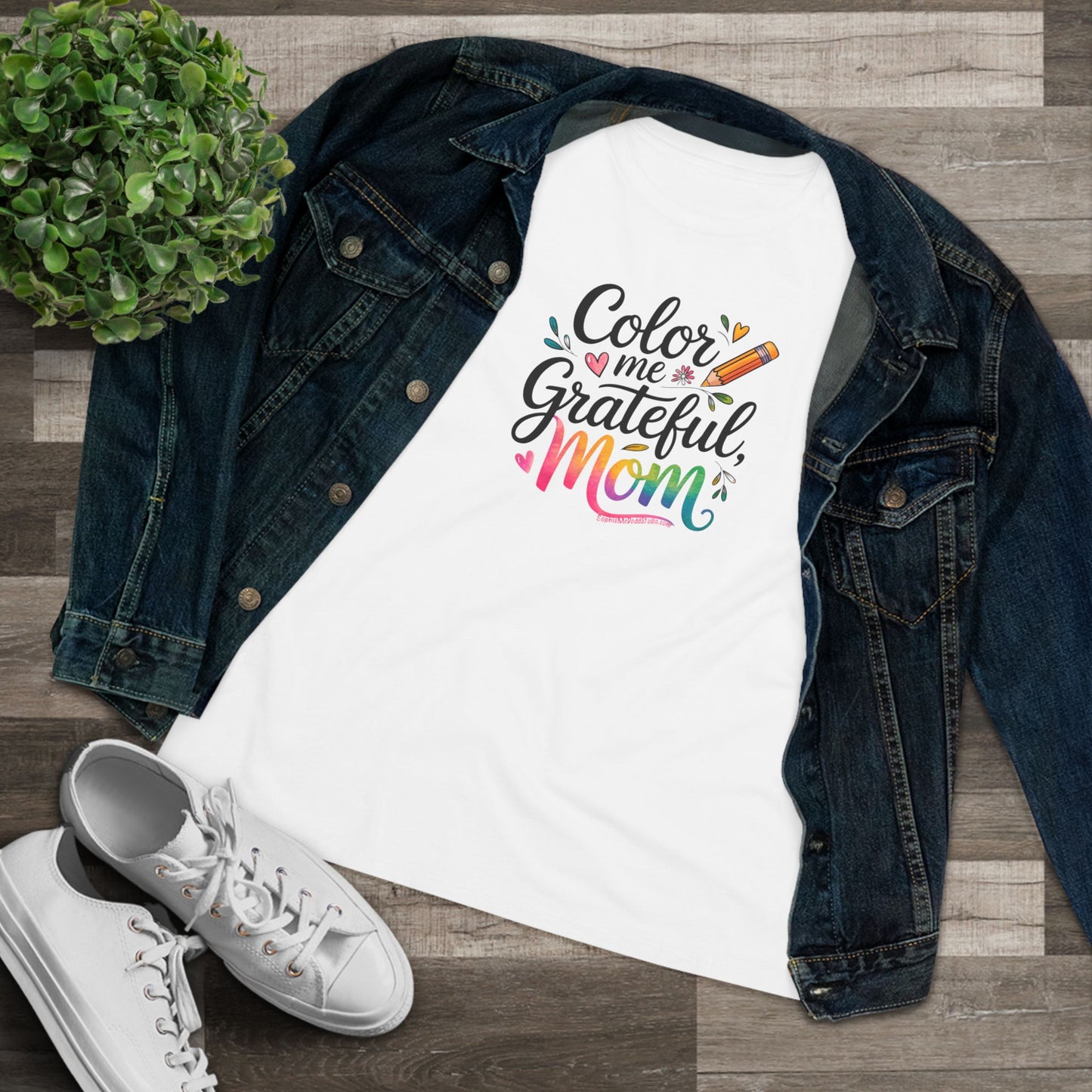 Grateful Mom Cotton Tee - Perfect Gift for Mother's Day & Everyday Wear